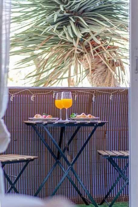 797 Holiday Rentals - Equipado Estudio Cerca Del Parque La Paloma ベナルマデナ エクステリア 写真